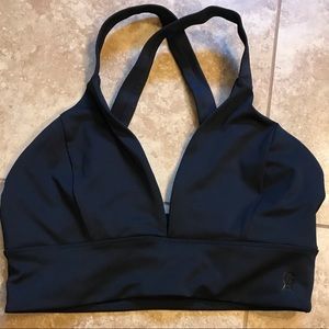 Core plunge sports bra
